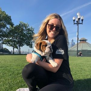 Meet your Posher, Casey